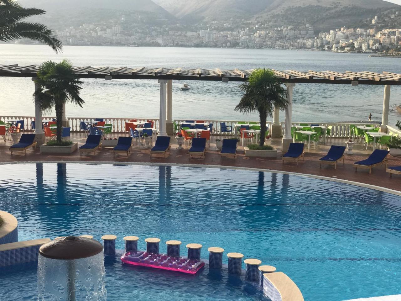Hotel Dodona Саранде Екстериор снимка